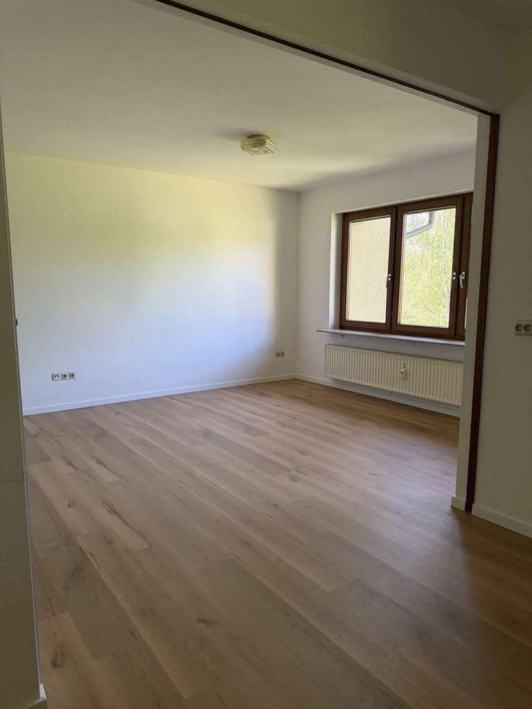 Immobilie in Altensteig - Provisionsfrei: 1-Zimmer-Wohnung mit Loggia in ruhiger Wohnlage von Altensteig & Stellplatz - Bild 4