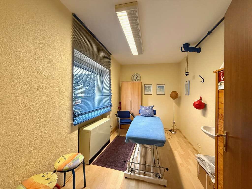 Immobilie in Weinbach - von RTI: "Raum für Ideen und Zukunft – 2 Immobilienchancen in Weinbach" - Bild 2