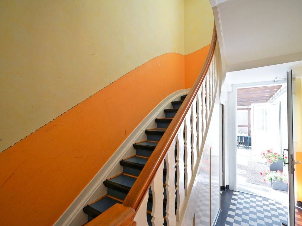 Immobilie in Warstein - Zentral gelegenes 5-Familienhaus - gut vermietet - mit schicker Eigentümerwohnung! - Bild 1