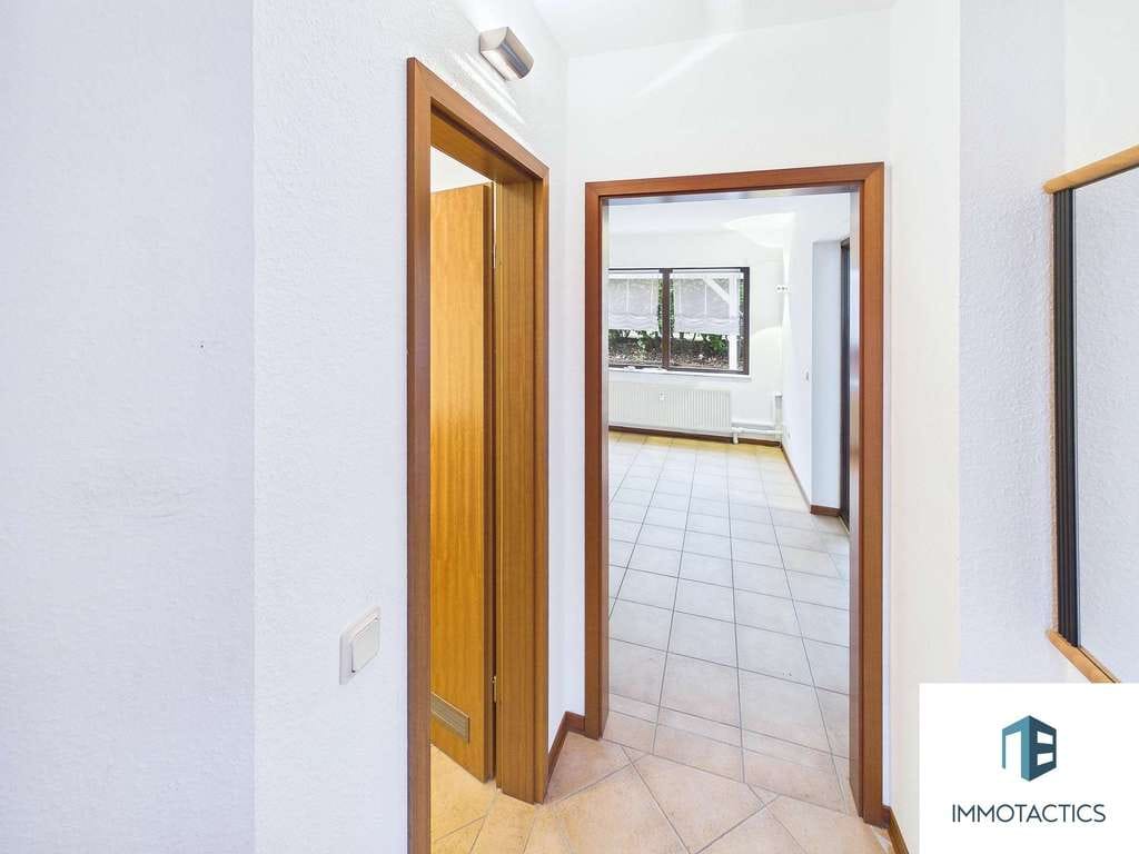 Immobilie in Stromberg - 2,5-Zimmer-Erdgeschosswohnung mit überdachter Terrasse, Stellplatz und Kellerfläche in Stromberg - Bild 1