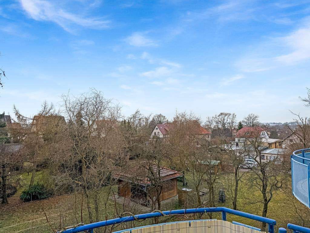Immobilie in Miesitz - 2 Zimmer im 6-Familienhaus: Balkonzugang aus zwei Räumen, Garage inklusive (A1656) - Bild 2