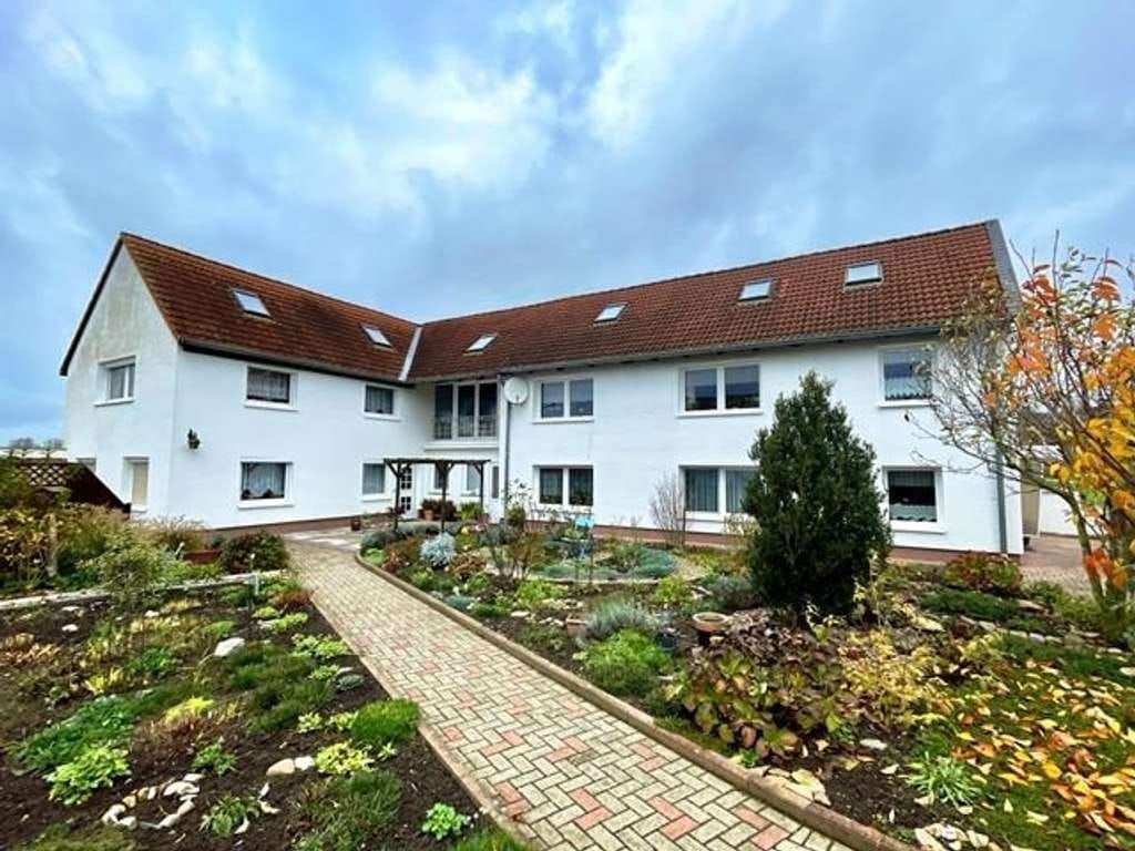 Immobilie in Osterwieck - Freistehendes 1-2 Familienhaus in ländlicher Idylle – Viel Platz für die große Familie - Bild 0