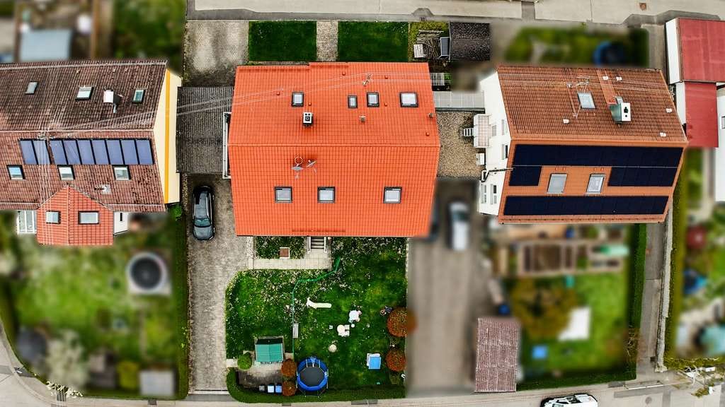 Immobilie in Gärtringen - VERKAUFSSTART in Gärtringen: Rentables Mehrfamilienhaus in Bestlage - Bild 2