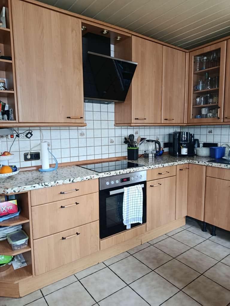 Immobilie in Pelm - Viel Platz in Pelm: Großzügiges Mehrfamilienhaus mit zehn Zimmern - Bild 1