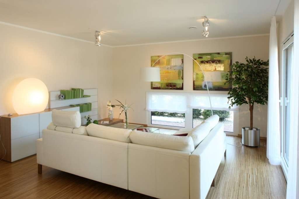 Immobilie in Martinshöhe - EIN HAUS VON SEINER SCHÖNSTEN SEITE - Bild 2