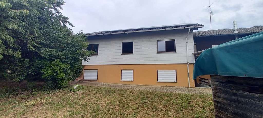Immobilie in Wiernsheim - Sanierungsbedürftiges 1-2 Familienwohnhaus - Bild 2
