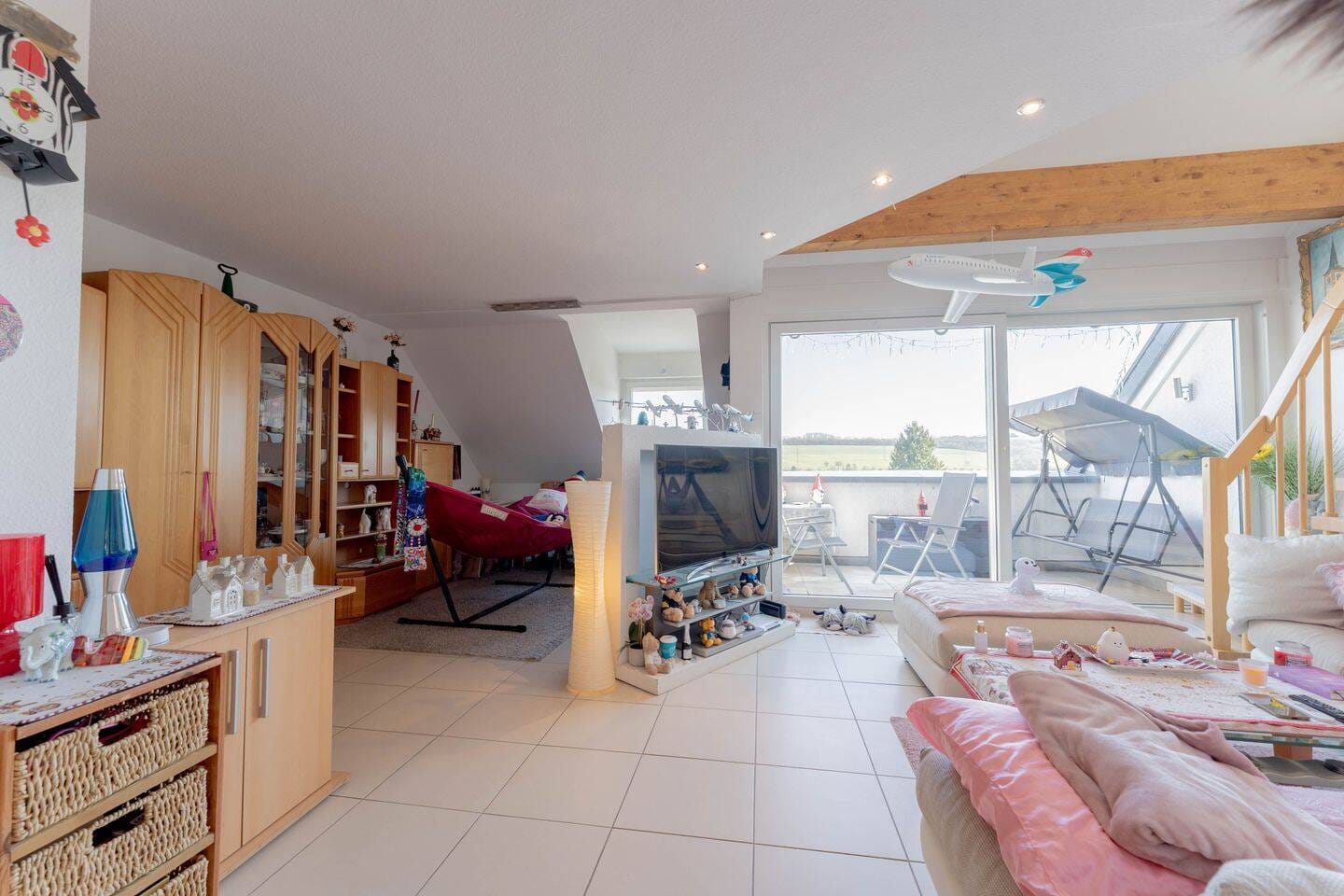 Immobilie in Trierweiler - Wohnen wie im Haus: Einzigartige Maisonette mit privatem Garten in Trierweiler - Bild 1