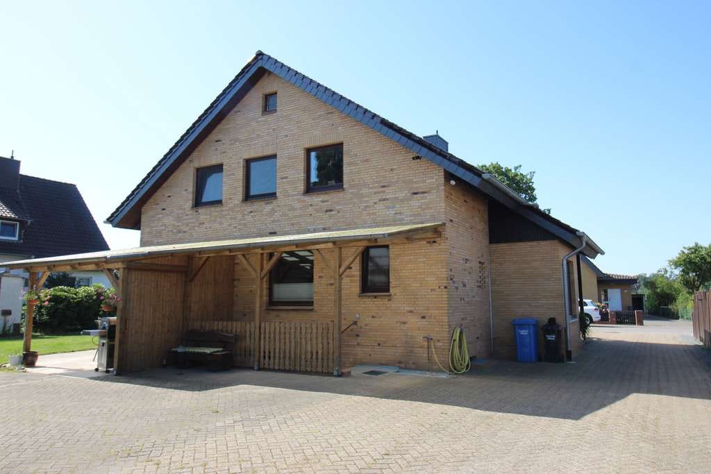 Immobilie in Groß Oesingen - Familientraum in hervorragender Lage - Bild 3