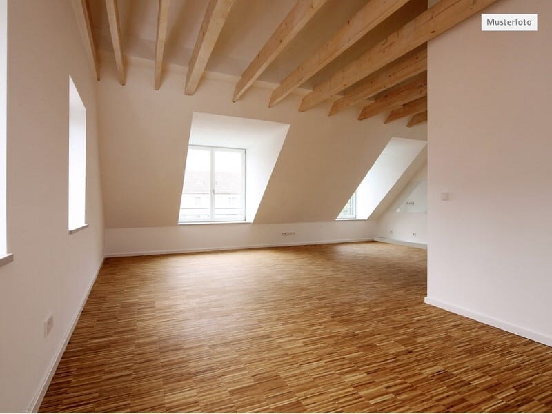 Immobilie in Remscheid - Etagenwohnung in 42859 Remscheid, Papenberger Str. - Bild 0