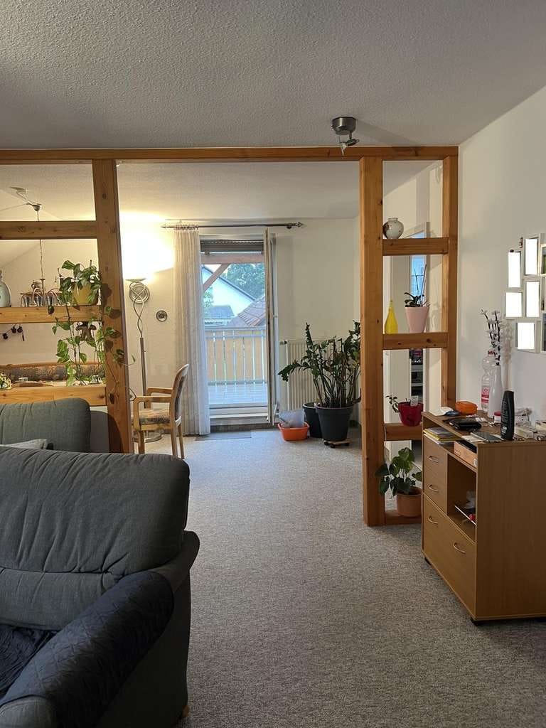 Immobilie in Großenseebach - Helle 2-Zimmer Dachgeschosswohnung in Großenseebach mit großem Balkon - BITTE KEINE MAKLERANFRAGEN - Bild 3
