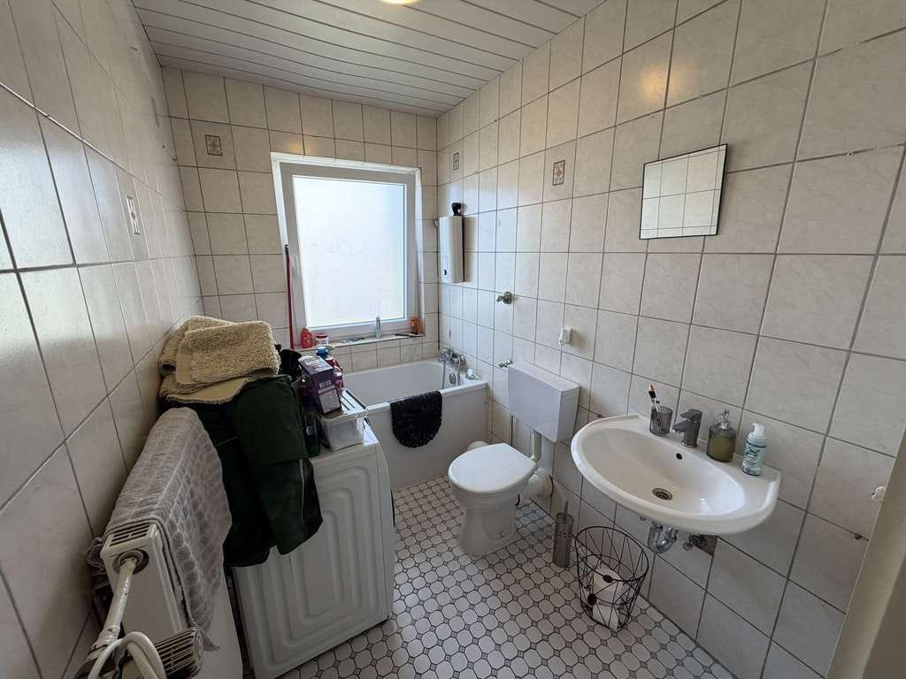 Immobilie in Gladbeck - Gemütliche Eigentumwohnung mit schöner Loggia und großem Gemeinschaftsgarten in ruhiger Wohnlage! - Bild 4