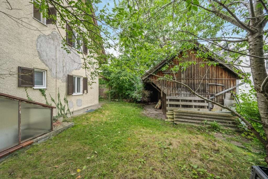 Immobilie in Dießen am Ammersee - Sanierungsbedürftig, aber provisionsfrei & 300 m zum Ammersee – Familienfreundliches Haus mit Garten - Bild 2