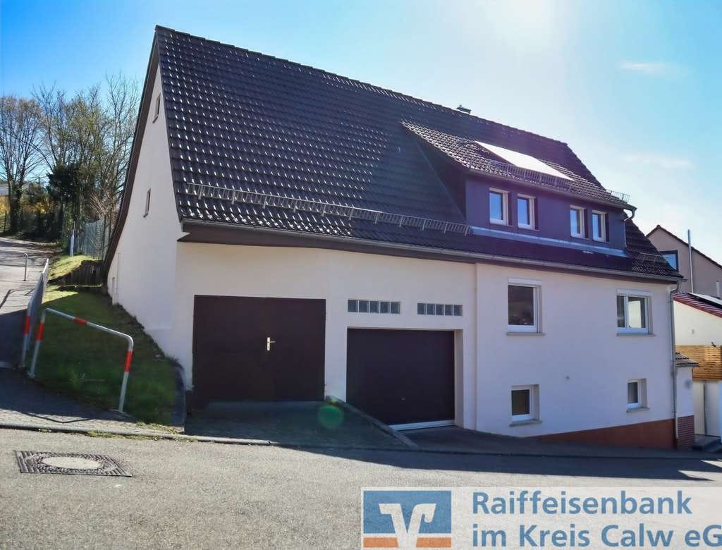 Immobilie in Rohrdorf - Charmantes Einfamilienhaus mit Scheune in Rohrdorf sucht neuen Eigentümer. - Bild 0