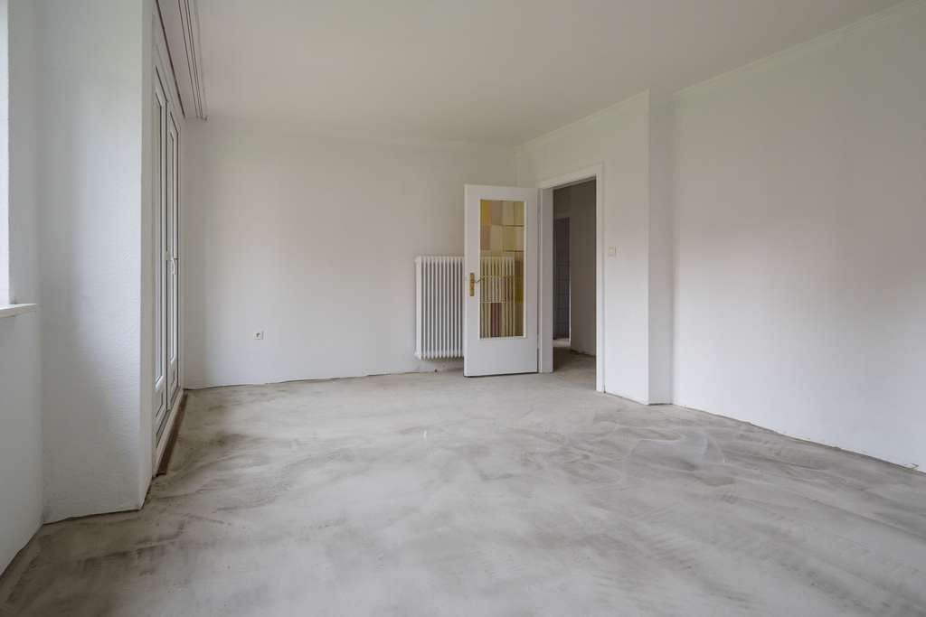Immobilie in Braak - Sofort frei! Schöne 3-Zimmer-Wohnung mit rückwärtigem Balkon und eigenem Garten, Nähe U-Bahn Berne - Bild 2