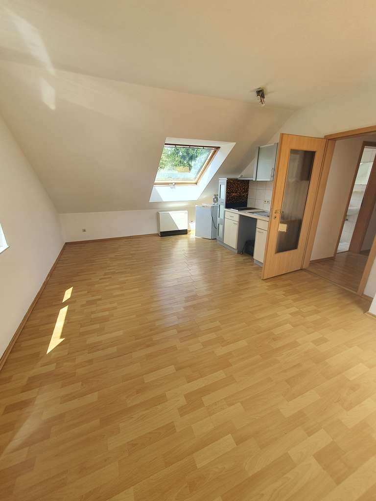 Immobilie in Backnang - 2-Zimmer-Wohnung mit Tageslichtbad, Einbauküche in sehr guter Lage! - Bild 4