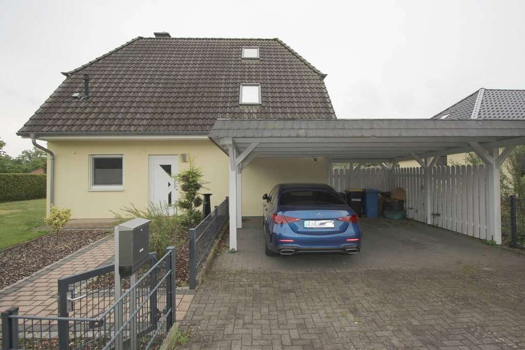 Immobilie in Toppenstedt - PROV.FREI F. KÄUFER: EFH BJ 2007, FAM.FREUNDLICH & EFFIZIENT IN TOPLAGE MIT DOP.CARPORT & GR. GARTEN - Bild 2