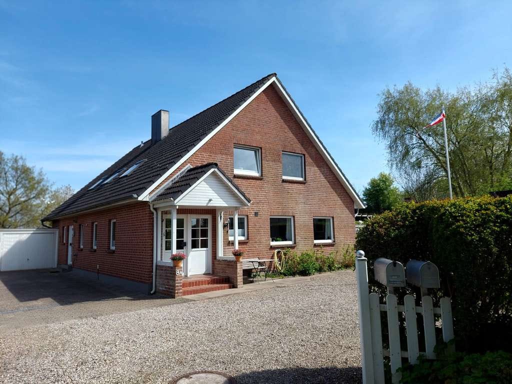 Immobilie in Steinberg - Einfamilienhaus mit separater Einliegerwohnung - Bild 0