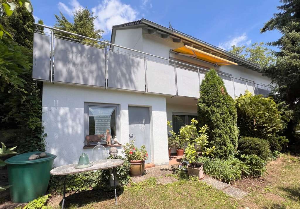 Immobilie in Ebermannstadt - Geräumiges Wohnhaus mit Praxis/Einliegerwohnung und Doppelgarage in Ebermannstadt - Bild 0