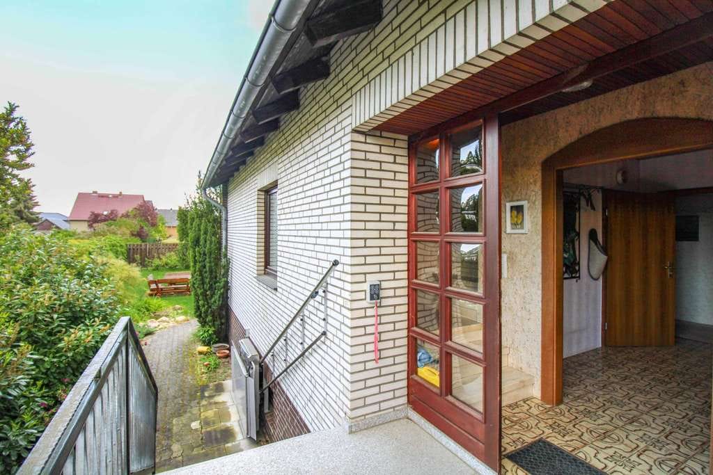 Immobilie in Grafhorst - Exklusives Wohnhaus mit Schwimmbad, Sauna, Kachelofen und mehr - Bild 1