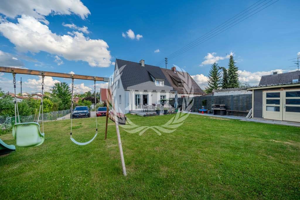 Immobilie in Au in der Hallertau - Energetisch sanierte & bezahlbare DHH mit großem Garten & 5 Zimmern auf Erbpachtgrundstück - Bild 2