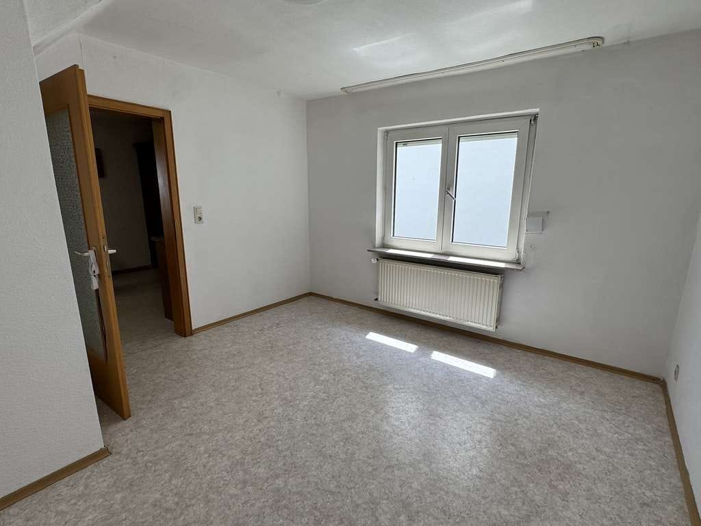 Immobilie in Bellheim - Charmantes Einfamilienhaus mit vielseitigem Nutzungspotenzial in ruhiger Lage von Bellheim - Bild 4