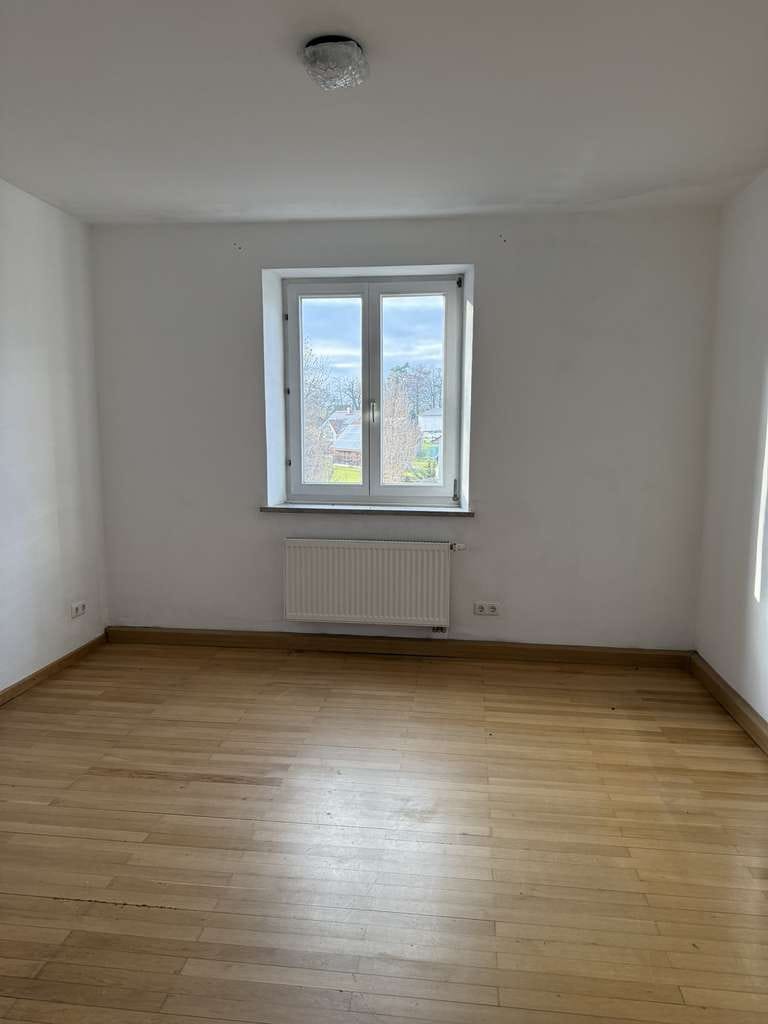 Immobilie in Aindling - Ehemaliges Pfarrhaus in Stotzard mit großem Grundstück zu verkaufen! - Bild 2