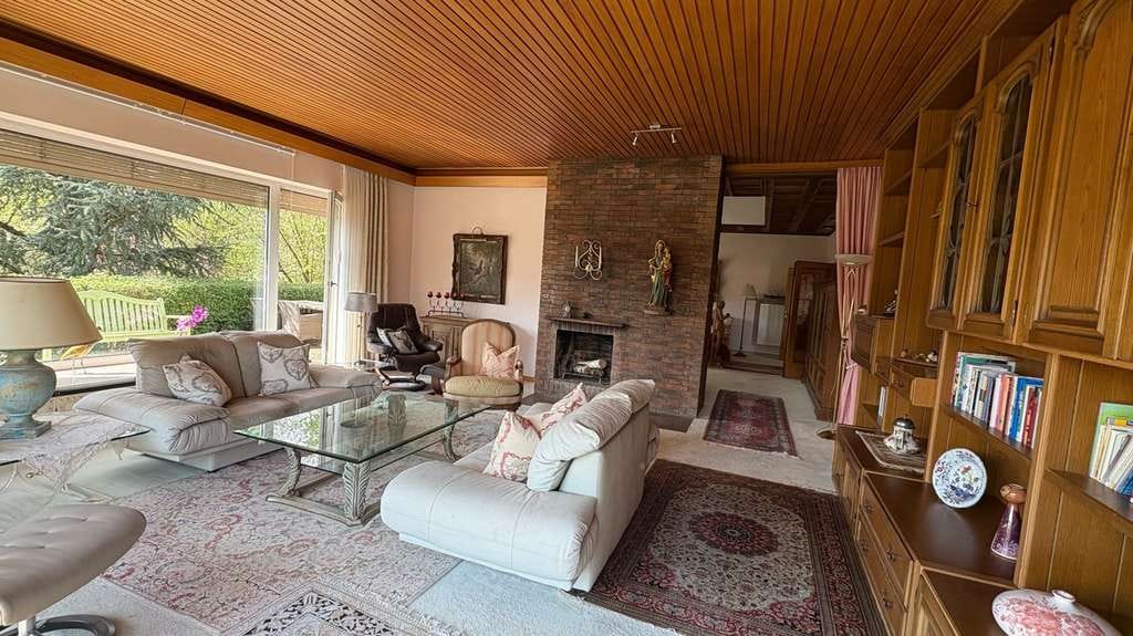 Immobilie in Reichelsheim (Odenwald) - Winkelbungalow mit gigantischem Grundstück! - Bild 3
