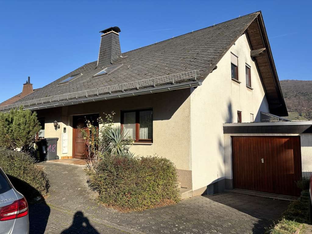 Immobilie in Trechtingshausen - Renditeobjekt in Bestlage: 3-Familienhaus mit Blick auf den Rhein - Bild 1