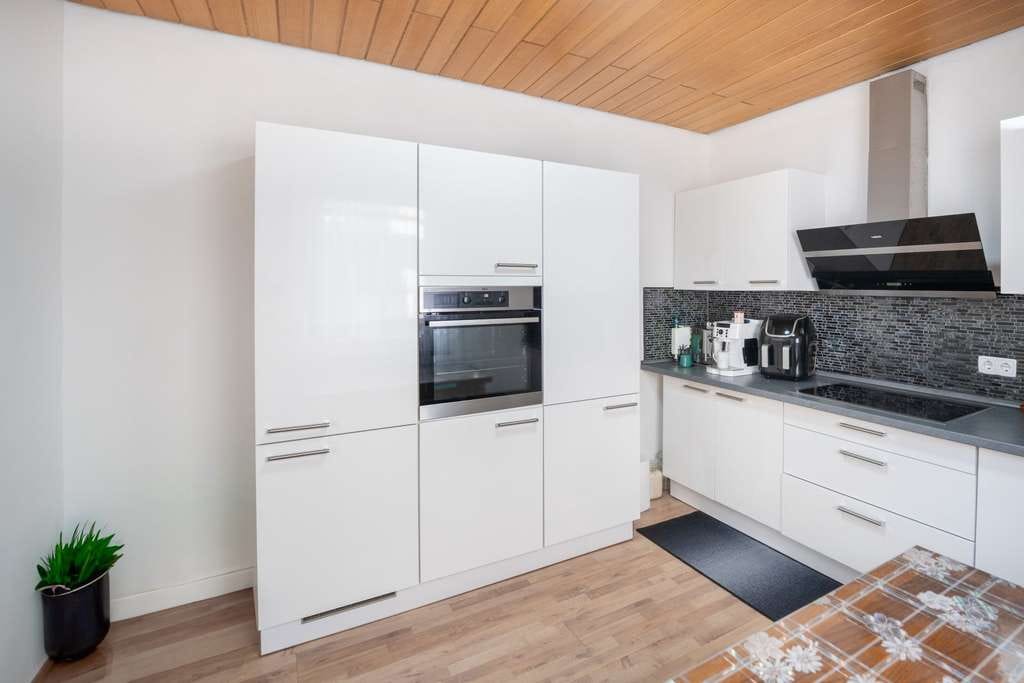 Immobilie in Bürstadt - Zweifamilienhaus in zentraler Lage  - Bild 2