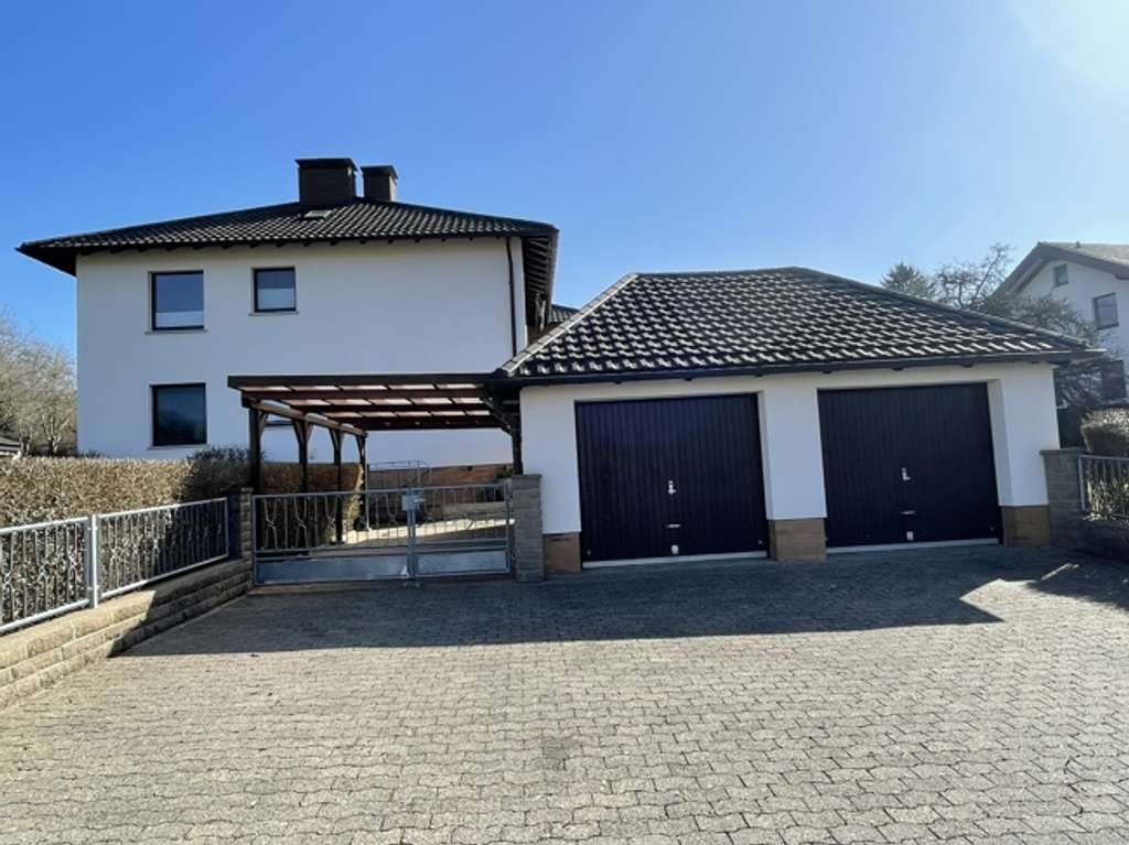 Immobilie in Bovenden - Eigennutzung und Kapitalanlage: Repräsentatives Zweifamilienhaus mit herrlichem Grundstück - Bild 3