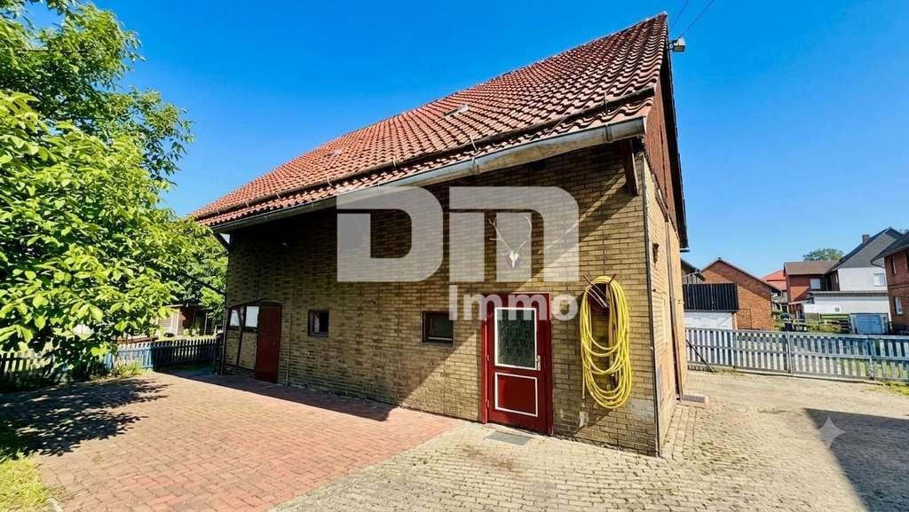 Immobilie in Bad Gandersheim - Charmantes Einfamilienhaus/Resthof mit viel Platz, modernisierter Technik und idyllischem Garten - Bild 3