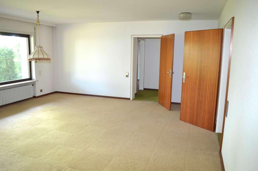 Immobilie in Rheinfelden (Baden) - +++ AVERNET - GROSSES EINFAMILIENHAUS MIT EINLIEGERWOHNUNG IN DEGERFELDEN +++ - Bild 2