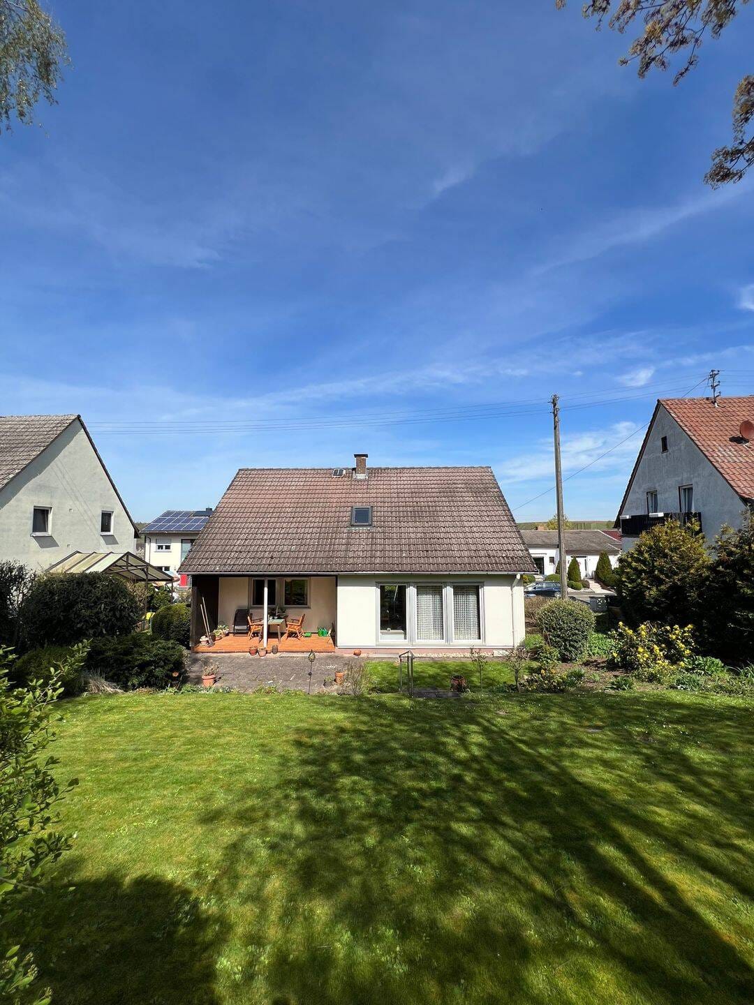 Immobilie in Feilbingert - Schönes Einfamilienhaus mit viel Potenzial und großem Grundstück - Bild 3