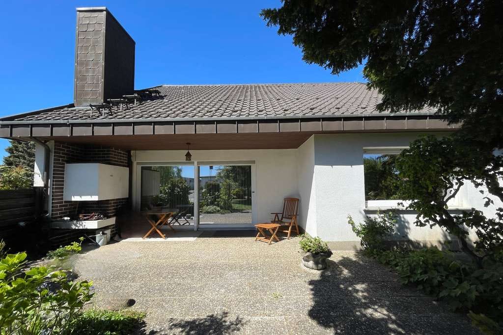 Immobilie in Kirchheim an der Weinstraße - Einmaliges Grundstück (1.589 m²) mit Einfamilienhaus, Traumgarten und viel Potenzial - Bild 4