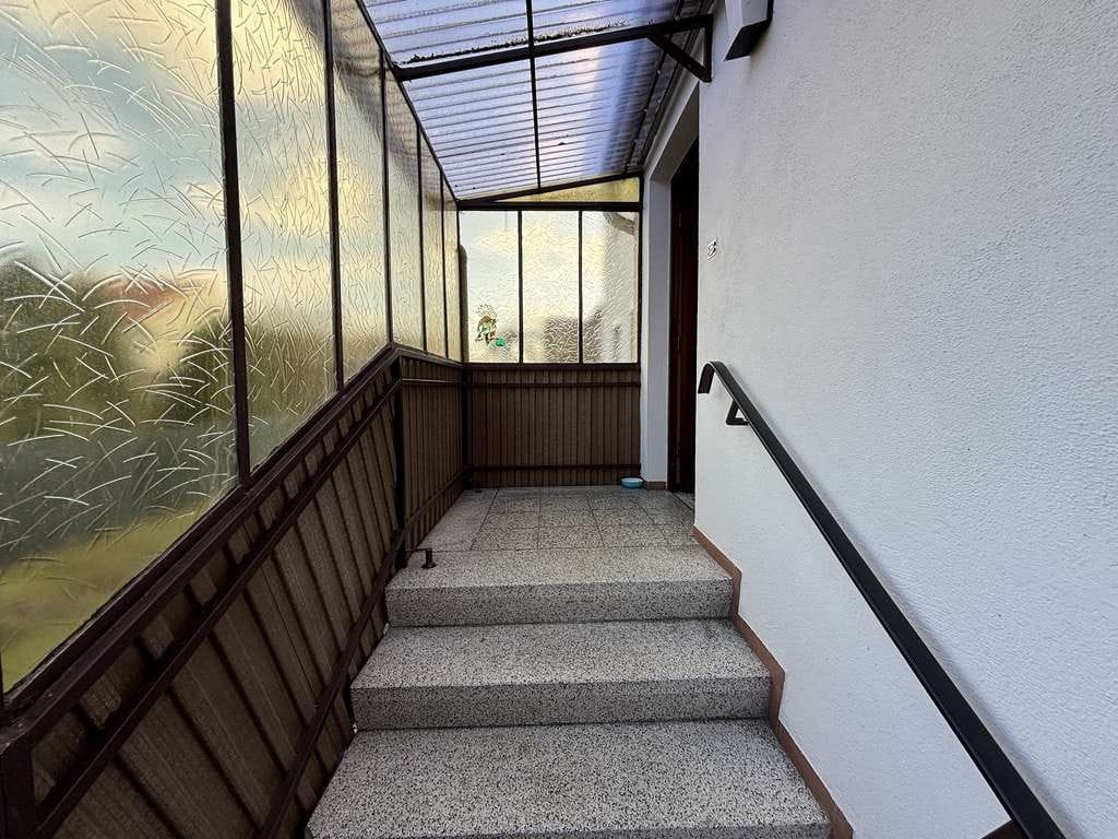 Immobilie in Sachsen bei Ansbach - Vielseitig nutzbares Zweifamilienhaus auf großzügigem Grundstück – ruhige Lage in Sachsen - Bild 2