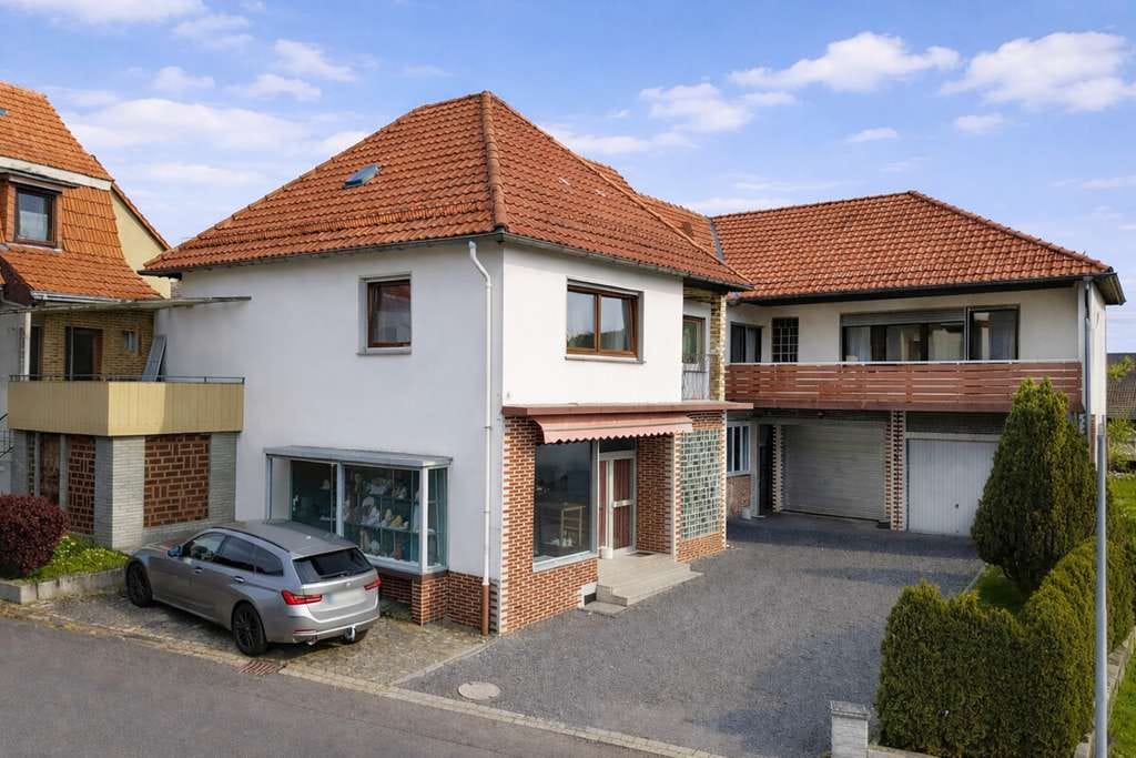 Immobilie in Jesberg - Das perfekte Zuhause für die ganze Familie und viel Platz für Ideen! - Bild 1