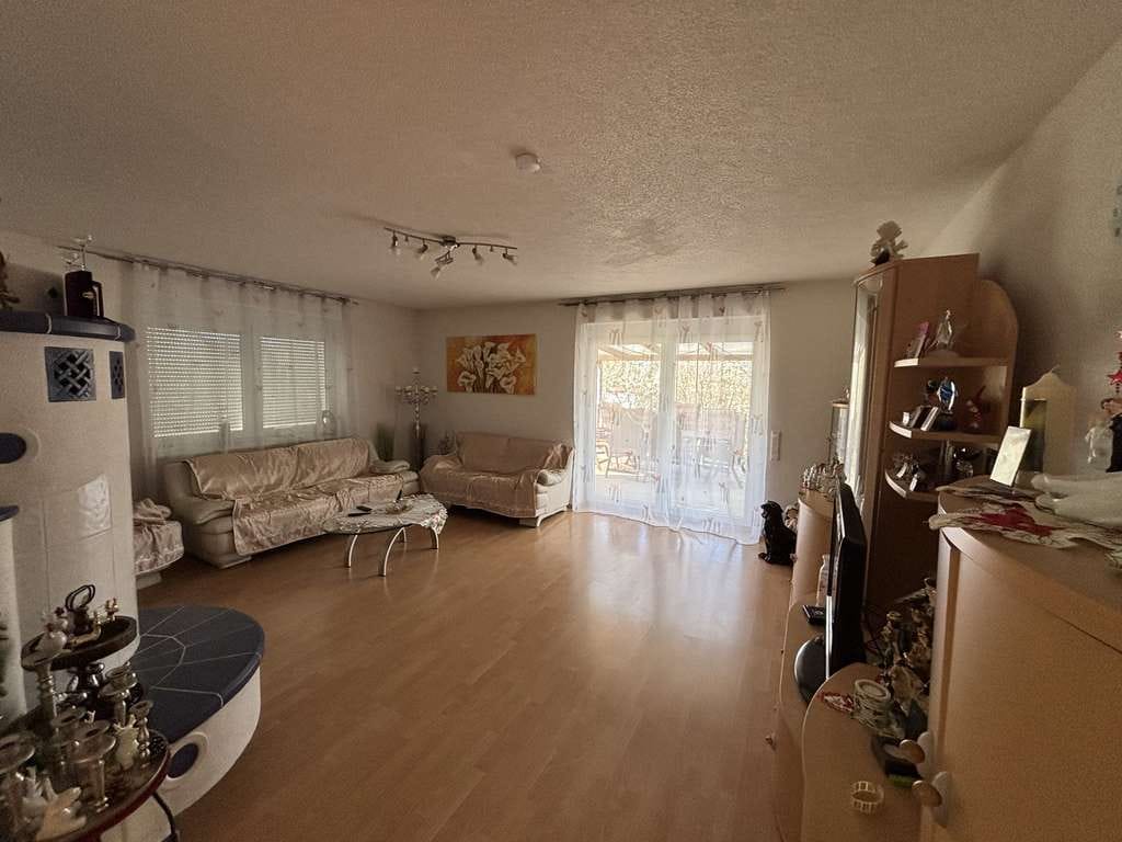 Immobilie in Rheinau - Wunderschönes 3-Familienhaus mit Garten in Freistett - Bild 2