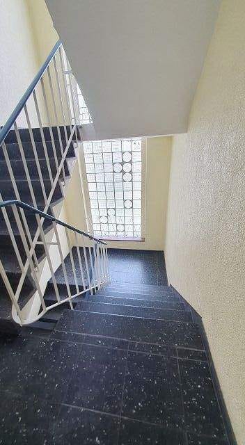 Immobilie in Geesthacht - KAPITALANLAGE IN GEESTHACHT: gepflegte 2,5-Zimmer-Wohnung im MFH, Balkon, ca. 65,46 m², prov.-frei - Bild 2