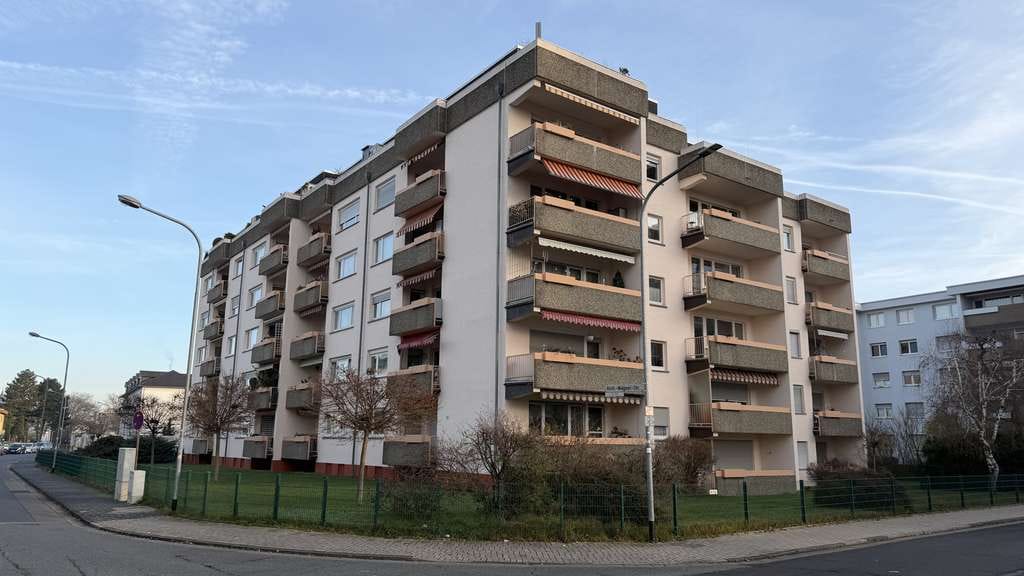 Immobilie in Obertshausen - Gut geschnittene 3 Zi. ETW. mit Parkplatz in zentraler Lage - Bild 0