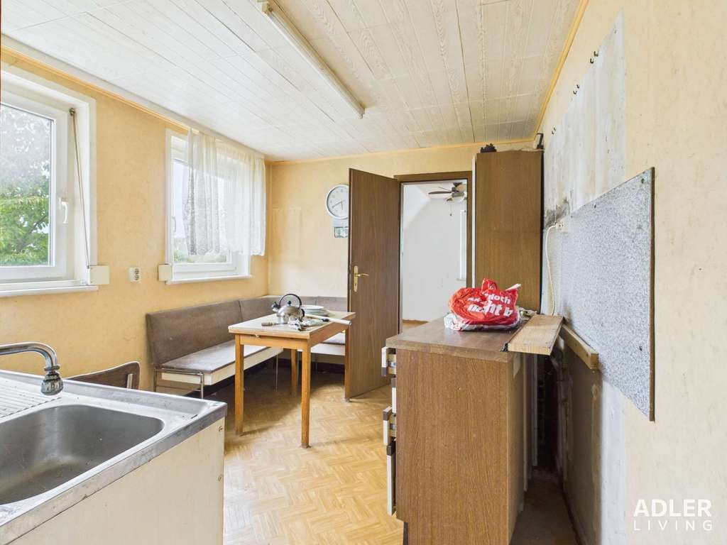 Immobilie in Herbrechtingen - Sanierungs- oder Abrissobjekt: Zweifamilienhaus auf ca. 800 m² Grundstück mit Fernblick - Bild 4