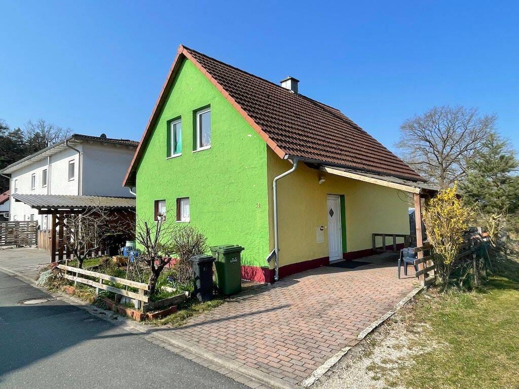 Immobilie in Veitsbronn - Häuschen im Grünen - Bild 0