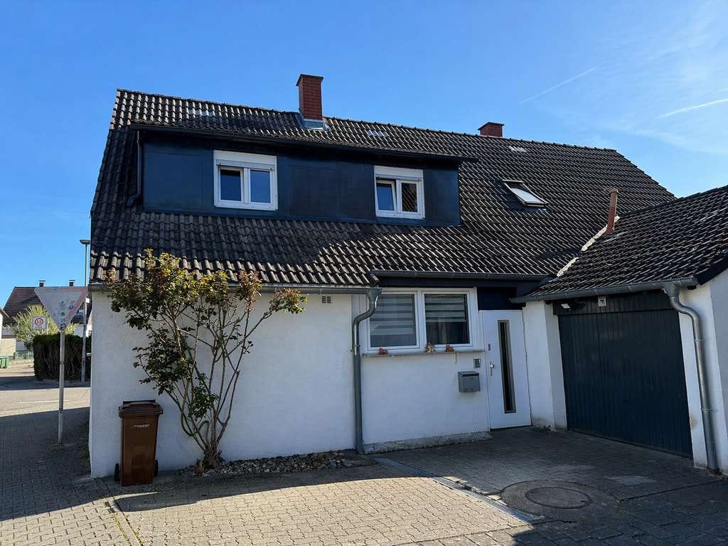 Immobilie in Au am Rhein - Kapitalanlage mit Entwicklungspotenzial – Zweifamilienhaus in Au am Rhein - Bild 0
