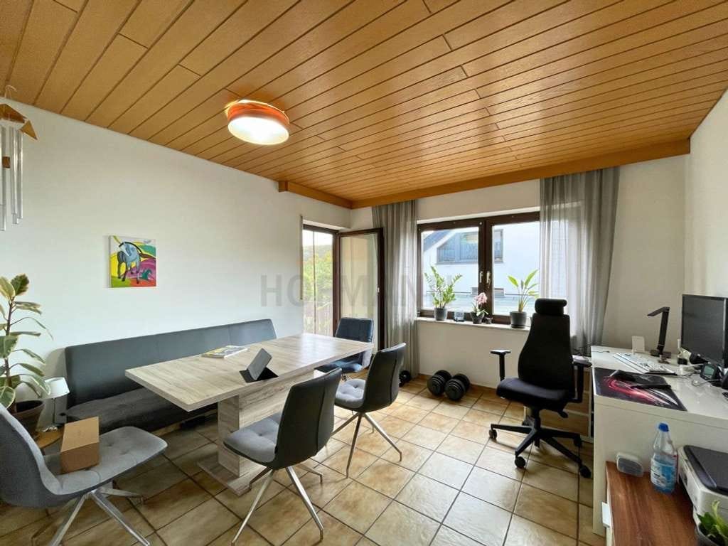 Immobilie in Bad Kissingen - geräumige 4 Zimmer Eigentumswohnung mit Balkon und Garage - Bild 3