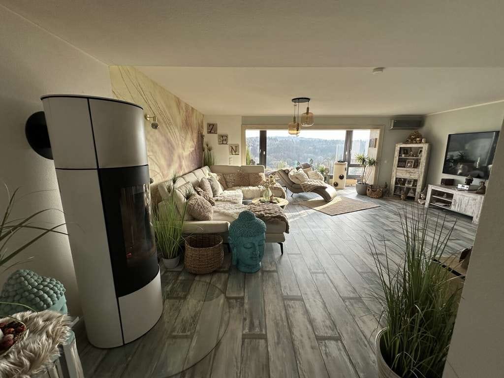 Immobilie in Langerwehe - Architektenhaus mit Panorama-Fernblick | 340 m² | Einliegerwohnung | 1.512 m² Grundstück - Bild 2
