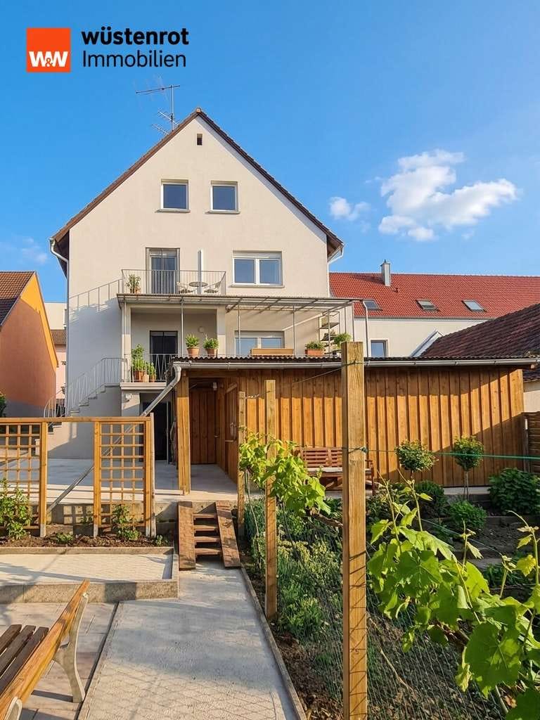 Immobilie in Kindsbach - Großzügiges Zweifamilienhaus mit weitläufigem Grundstück - vielseitig nutzbar - Bild 4