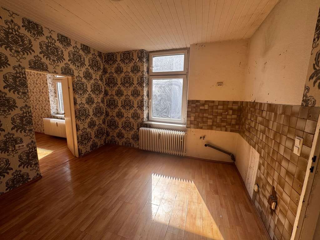 Immobilie in Oberhausen - Attraktive Eigentumswohnung in gepflegtem 6-Parteien-Haus in Oberhausen Styrum - Bild 2