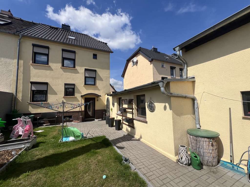 Immobilie in Schönebeck (Elbe) - Wohntraum im Grünen - freistehende Stadtvilla in Schönebeck Grünewalde - Bild 1