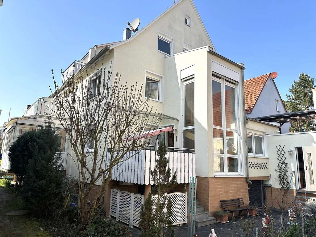 Immobilie in Bad Mergentheim - Modernisiertes 2-Familienhaus mit Einliegerwohnung – ideal für Eigennutzer oder Kapitalanleger - Bild 0