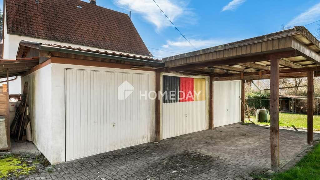 Immobilie in Burladingen - Solides Einfamilienhaus mit Sanierungsbedarf auf schönem Grundstück - Bild 4