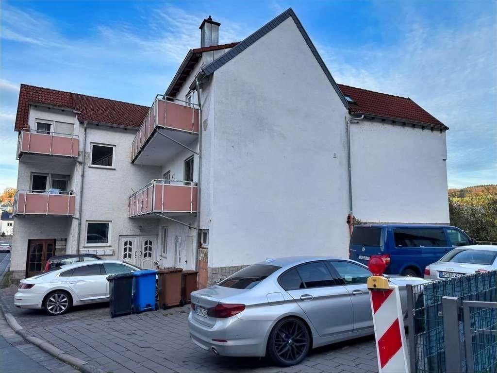 Immobilie in Weilmünster - !! ATTRAKTIVES MEHRFAMILIENHAUS MIT ENTWICKLUNGSPOTENZIAL !!  - Bild 1